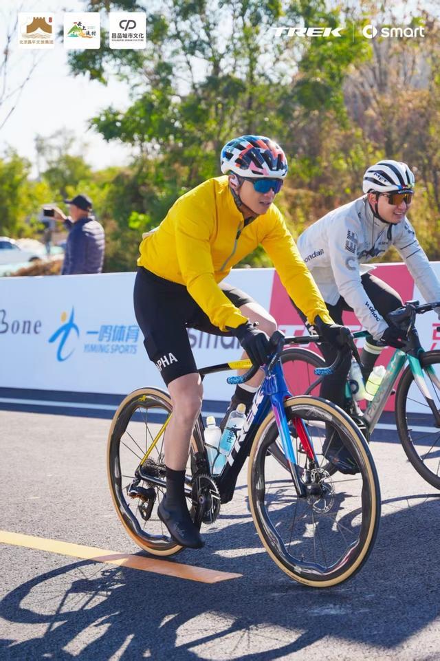 骑遇无限可能驭风京彩征程2025“smart杯”TREK100北京站圆满落幕千名骑手挑战百里环廊经典赛道(图5)